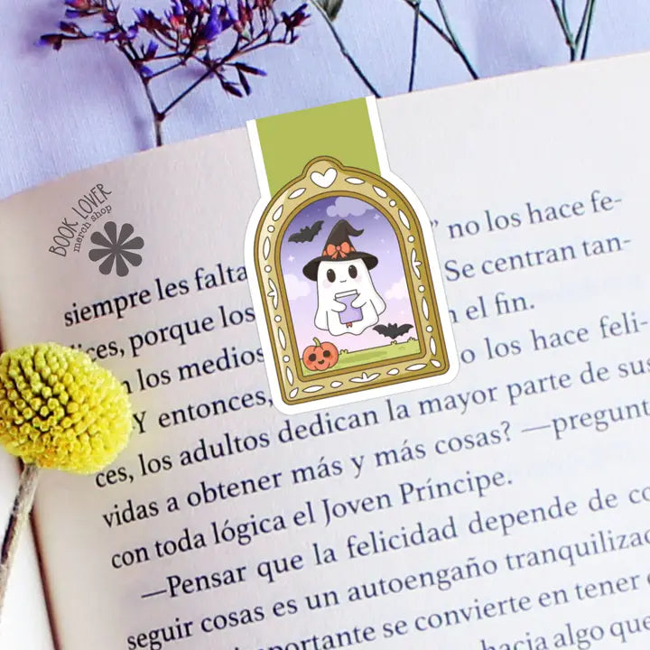 Cute Ghost Magnetic Bookmark / Halloween Bookish Bookmark